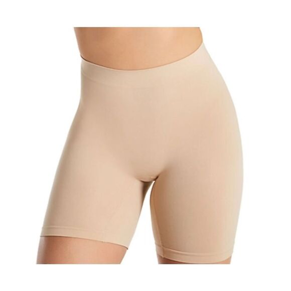 Vanity Fair Seamless Smoothing Slip Short 12750E - Picture 2 of 7